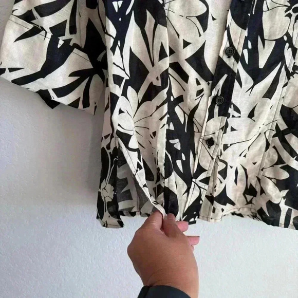 Harve Benard Woman's Black Beige Floral Linen Blend Button Up Blouse Size L - Picture 3 of 11